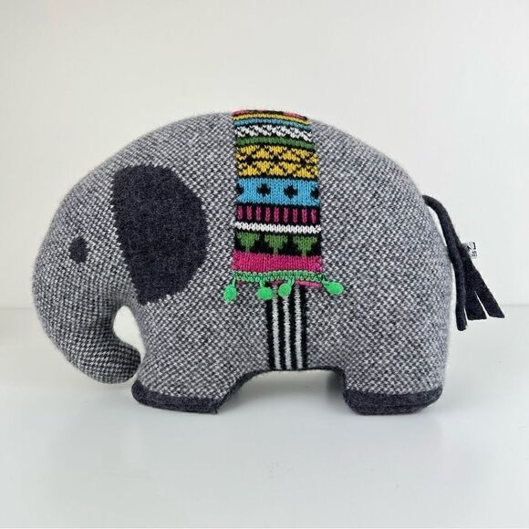 SALLY NENCINI ELEPHANT  - Picture 4 of 9